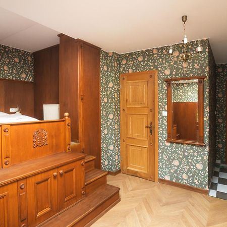 Palac Srodka Chrzypsko Wielkie Exterior foto